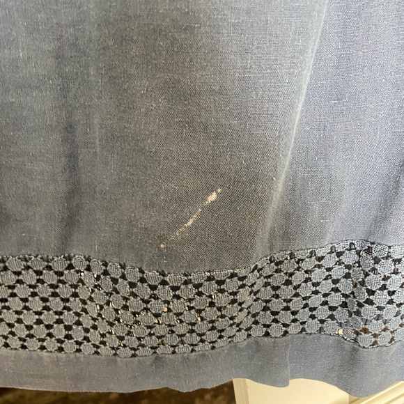 Sleeveless Linen Dress - Picture 5 of 5